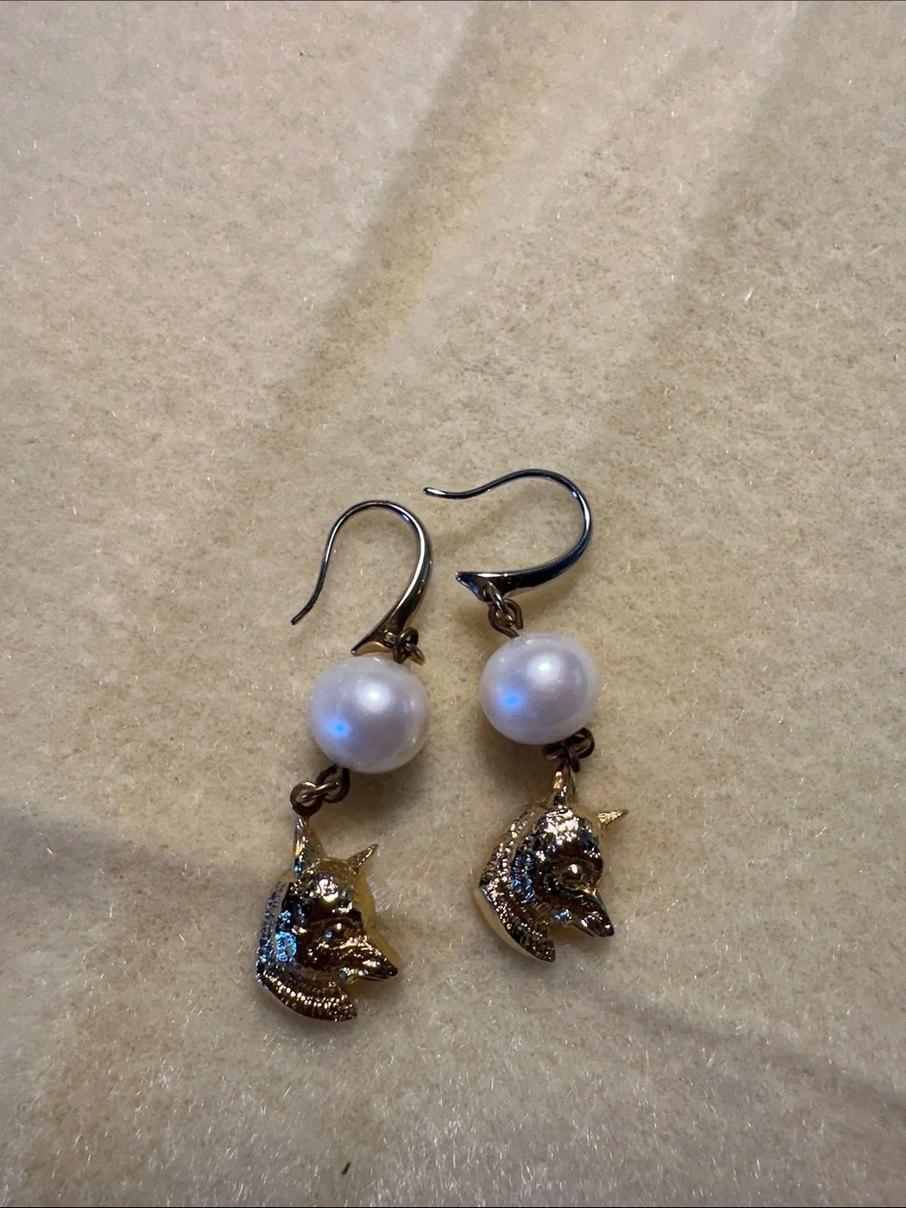 Kiel James Patrick Teal Pouch with Pearl Bracelet and Fox Charm Earrings
